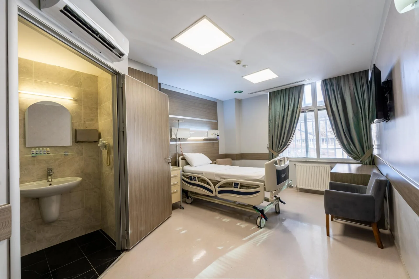 Hisar Hospital Çamlıca İstanbul