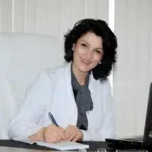 Uzm. Dr. Şükran Pehlivanoğlu — Bursa. Portre fotoğrafı.
