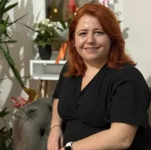 Psk. Melis Yılmaz — Psikoloji, Tekirdağ. Portre fotoğrafı.