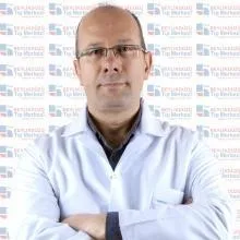 Op. Dr. Mehmet Demirtaş — Üroloji, Esenyurt, İstanbul. Portre fotoğrafı.