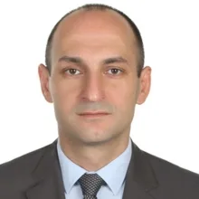 Doç. Dr. İlker Özgür — Genel Cerrahi, İstanbul. Portre fotoğrafı.
