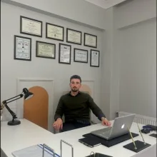 Psk. Dan. Hakan Durmaz — Psikolojik Danışma ve Rehberlik, Sakarya. Portre fotoğrafı.