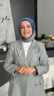 Dt. Zübeyde Güler Güneş profilinde yer alan galeri fotoğrafı.