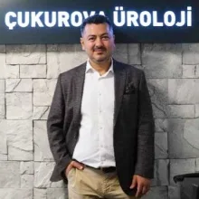 Prof. Dr. Volkan İzol — Üroloji, Çukurova, Adana. Portre fotoğrafı.