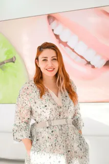Uzm. Dt. Duygu Oza Özsümbül profilinde yer alan galeri fotoğrafı.