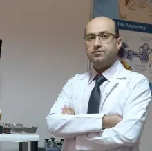 Op. Dr. Levent Sağıt — Kulak Burun Boğaz, Küçükçekmece, İstanbul. Portre fotoğrafı.