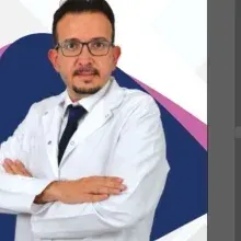 Op. Dr. Talip Murat Eriman — Kulak Burun Boğaz, Tepebaşı, Eskişehir. Portre fotoğrafı.