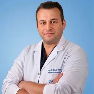 Op. Dr. Macit Terzi — Beyin Ve Sinir Cerrahisi, Trabzon. Portre fotoğrafı.