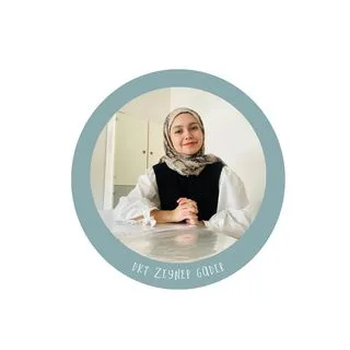 Dkt. Zeynep Güder — Dil ve Konuşma Terapisi, İstanbul. Portre fotoğrafı.