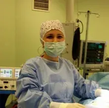 Op. Dr. Reyyan Özcan Temizkan — Kadın Hastalıkları Ve Doğum, Ankara. Portre fotoğrafı.
