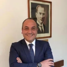 Prof. Dr. Berk Güçlü — Ortopedi Ve Travmatoloji, Ankara. Portre fotoğrafı.