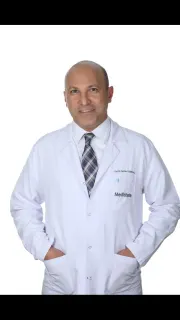 Op. Dr. Serdar Demiral profilinde yer alan galeri fotoğrafı.