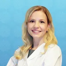 Dr. Öğr. Üyesi Duygu Işıl Gencer — Kadın Hastalıkları Ve Doğum, İstanbul. Portre fotoğrafı.