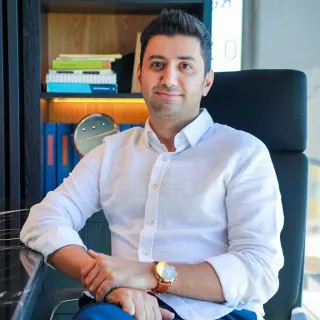 Op. Dr. Feridun Elmas profilinde yer alan galeri fotoğrafı.