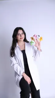 Dkt. Mine Solak profilinde yer alan galeri fotoğrafı.