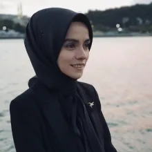 Psk. Ayşenur Kök — Psikoloji. Portre fotoğrafı.