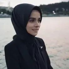 Psk. Ayşenur Kök — Psikoloji. Portre fotoğrafı.