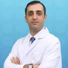 Op. Dr. Erdinç Genç — Ortopedi Ve Travmatoloji, Bahçelievler, İstanbul. Portre fotoğrafı.