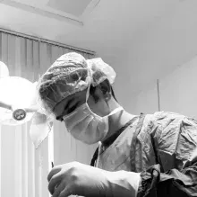 Dr. Dt. Harun Akbörk — Osmaniye. Portre fotoğrafı.