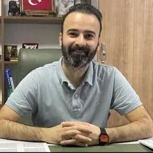 Doç. Dr. Ahmet Yükkaldıran — Kulak Burun Boğaz, Şanlıurfa. Portre fotoğrafı.
