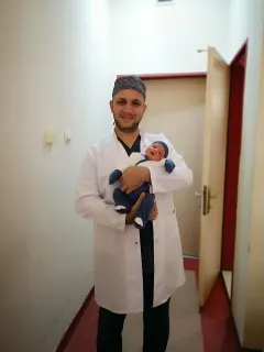Op. Dr. Emre Merter Mart profilinde yer alan galeri fotoğrafı.