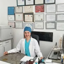 Dt. Handan Bulut — Diş Hekimi, Ankara. Portre fotoğrafı.