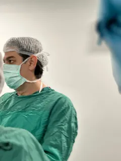Doç. Dr. Mehmet Yariş profilinde yer alan galeri fotoğrafı.