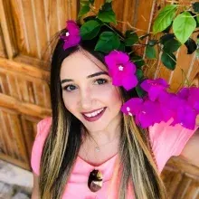 Dyt. Ece Gül — Diyetisyen, Antakya, Hatay. Portre fotoğrafı.