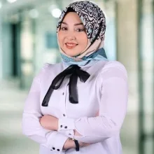 Psk. Esra Kiper — Psikoloji, İstanbul. Portre fotoğrafı.