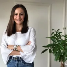 Dyt. Fatma Sarıçam — Diyetisyen. Portre fotoğrafı.