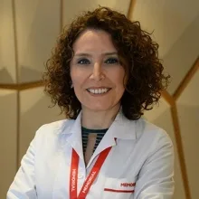 Uzm. Dr. Handan Yaşar — Çocuk Sağlığı Ve Hastalıkları, Bahçelievler, İstanbul. Portre fotoğrafı.