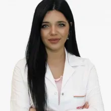 Psk. Dilek Gülveren — Psikoloji, İzmir. Portre fotoğrafı.