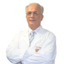 Uzm. Dr. Hamza Bahat — Kadın Hastalıkları Ve Doğum, Sultangazi, İstanbul. Portre fotoğrafı.