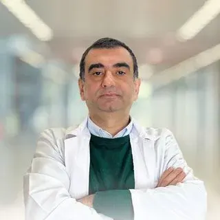 Op. Dr. Osman Hakan Güçlü — Göz Hastalıkları, Sincan, Ankara. Portre fotoğrafı.