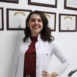 Dyt. Ş. Selen Aydemir Boyraz — Diyetisyen, Kayseri. Portre fotoğrafı.