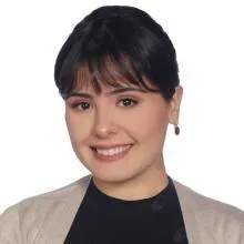 Psk. Aslı Nihan Çelikler — Psikoloji. Portre fotoğrafı.