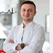 Op. Dr. Okan Övünç — Kulak Burun Boğaz, Tekirdağ. Portre fotoğrafı.