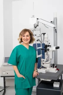 Prof. Dr. Yonca Aydın Akova profilinde yer alan galeri fotoğrafı.