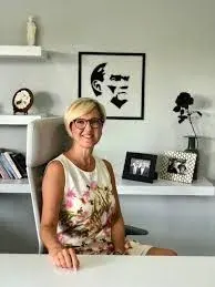 Prof. Dr. Necla Songür profilinde yer alan galeri fotoğrafı.