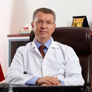 Prof. Dr. Faruk Öztürk profilinde yer alan galeri fotoğrafı.