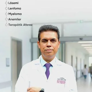 Doç. Dr. Mehmet Gündüz — İstanbul. Portre fotoğrafı.