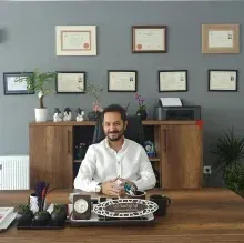 Uzm. Dr. Murat Tolga Avşar — Kocaeli. Portre fotoğrafı.