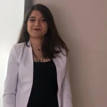 Erg. Eda Nur Demirel — Ergoterapi. Portre fotoğrafı.