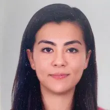 Uzm. Dr. Yeşim Bayazıt Candemir — Kardiyoloji, Çorlu, Tekirdağ. Portre fotoğrafı.