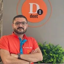 Dt. Gökhan Yüksel — Diş Hekimi, Adana. Portre fotoğrafı.