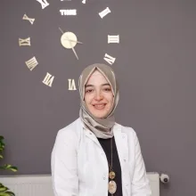 Op. Dr. Kadriye Uğurlu — Kadın Hastalıkları Ve Doğum, Aydın. Portre fotoğrafı.