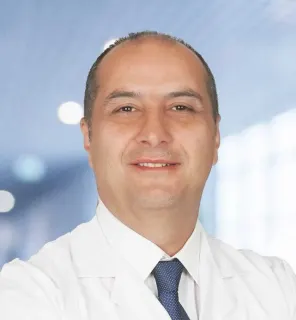 Op. Dr. Mustafa Erdoğan profilinde yer alan galeri fotoğrafı.