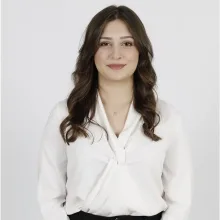 Psk. Gaye Yüksekdağ — Psikoloji. Portre fotoğrafı.