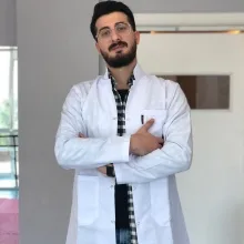 Fzt. İbrahim Nahya — Fizyoterapi Ve Rehabilitasyon, İstanbul. Portre fotoğrafı.