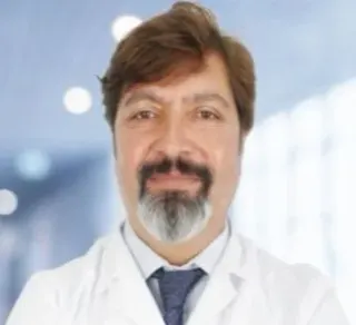 Op. Dr. Uğur Abakay profilinde yer alan galeri fotoğrafı.